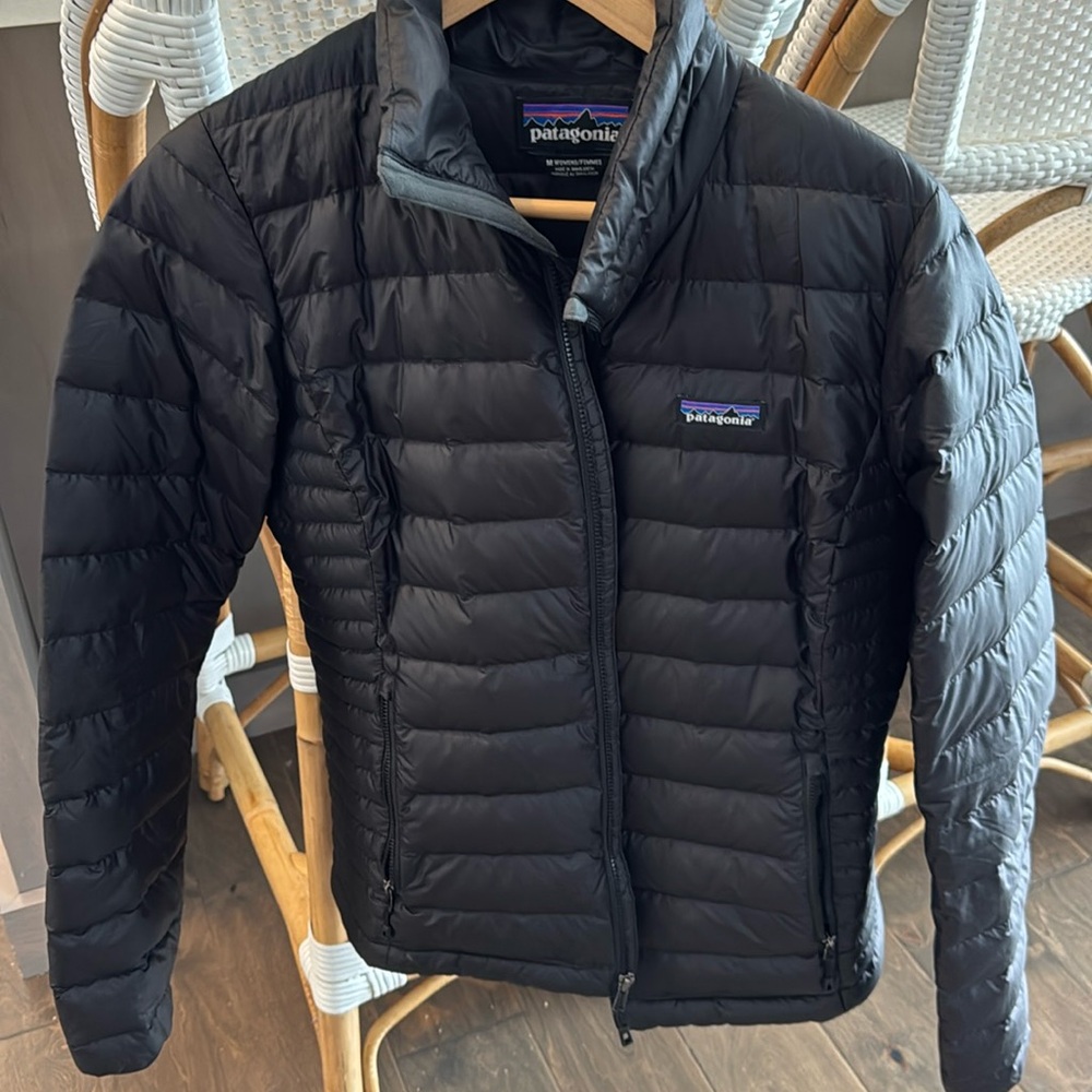 Patagonia size M. EUC jacket